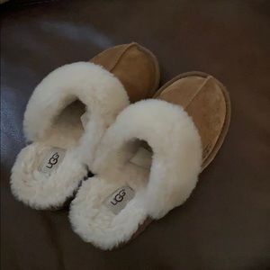 Kids UGG Slippers